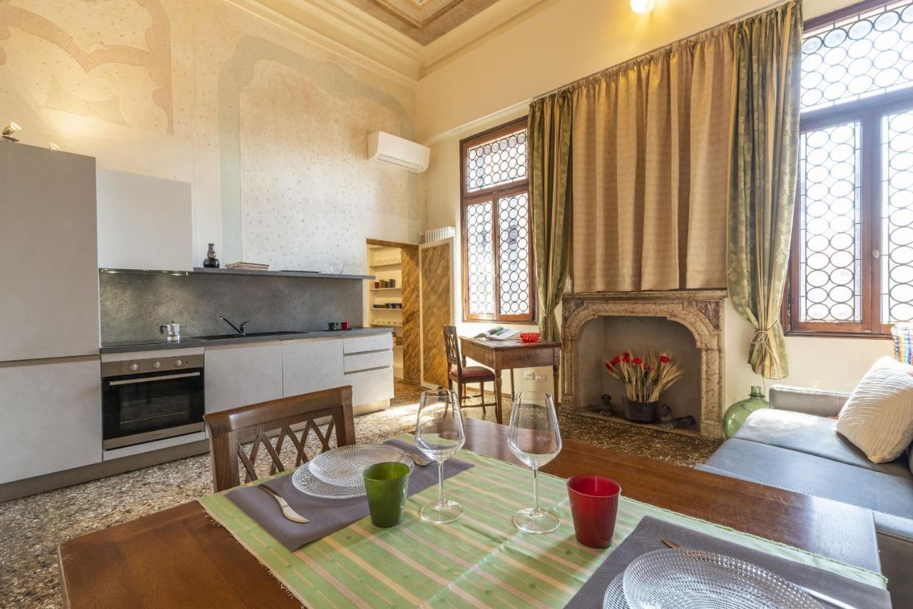 Ca' Magia - Rialto Exclusive Residence By Wonderful Italy Венеція Екстер'єр фото